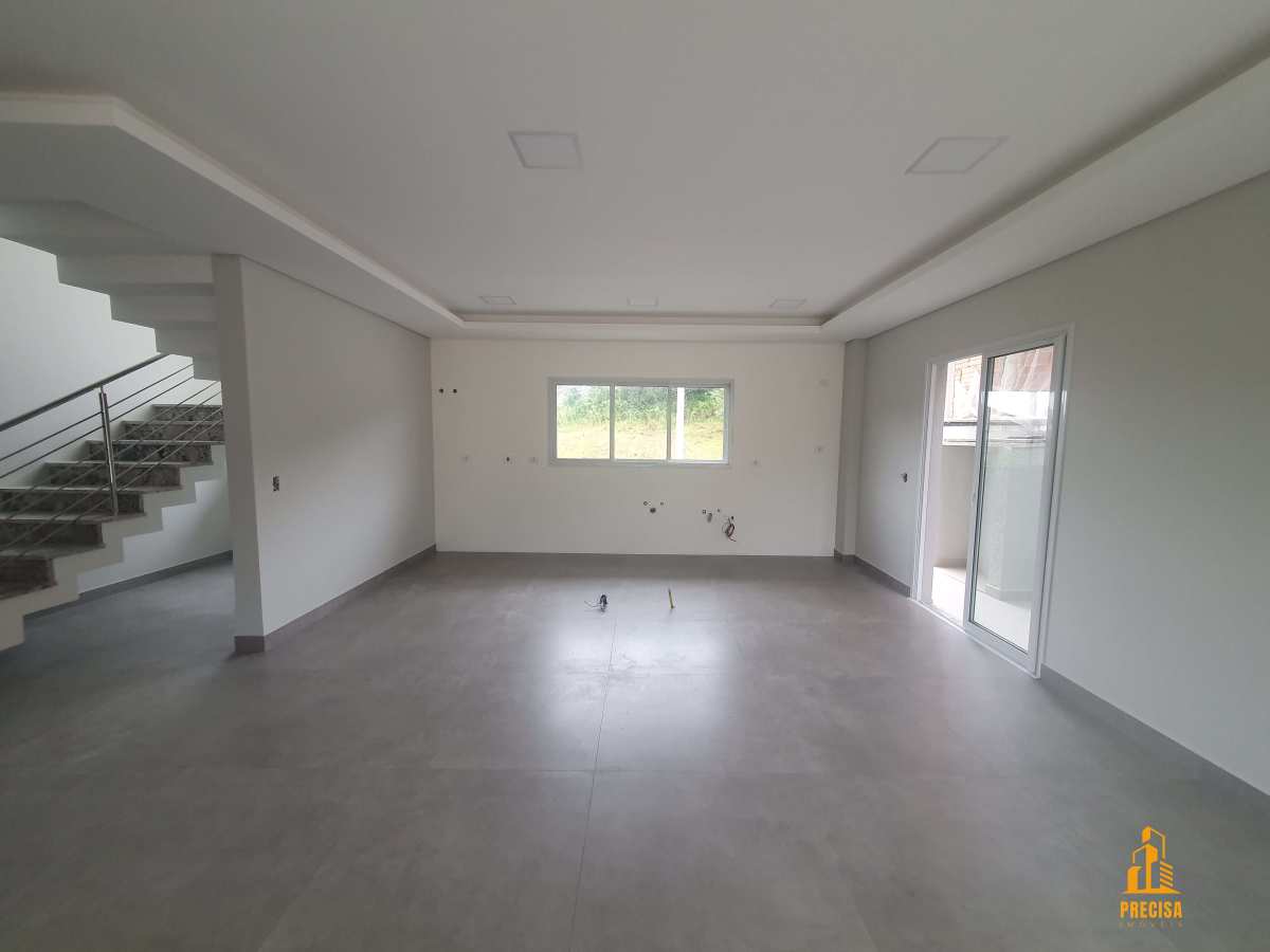  - Triplex com 3 suítes no Paysage Terrara – 213m², terraço com hidromassagem e localização privilegiada no Pilarzinho